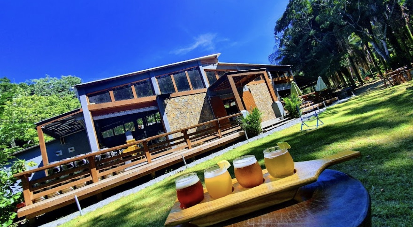 Paquete Island Brewery Getaway🍺🌴🍹